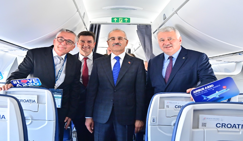 Ulaştırma ve Altyapı Bakanı Abdulkadir Uraloğlu, Avrasya’daki tek sivil havacılık