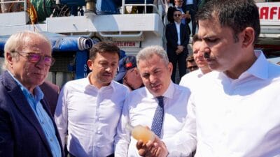 Çevre, Şehircilik ve İklim Değişikliği Bakanı Murat Kurum, kirlilik yüzünden
