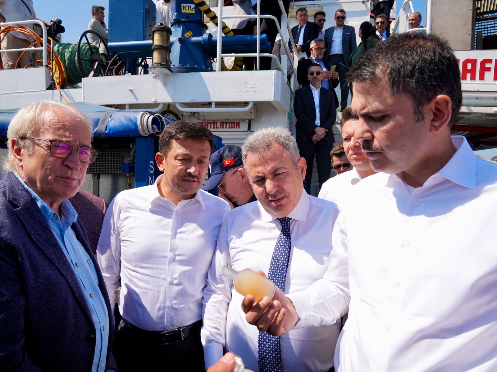 Çevre, Şehircilik ve İklim Değişikliği Bakanı Murat Kurum, kirlilik yüzünden