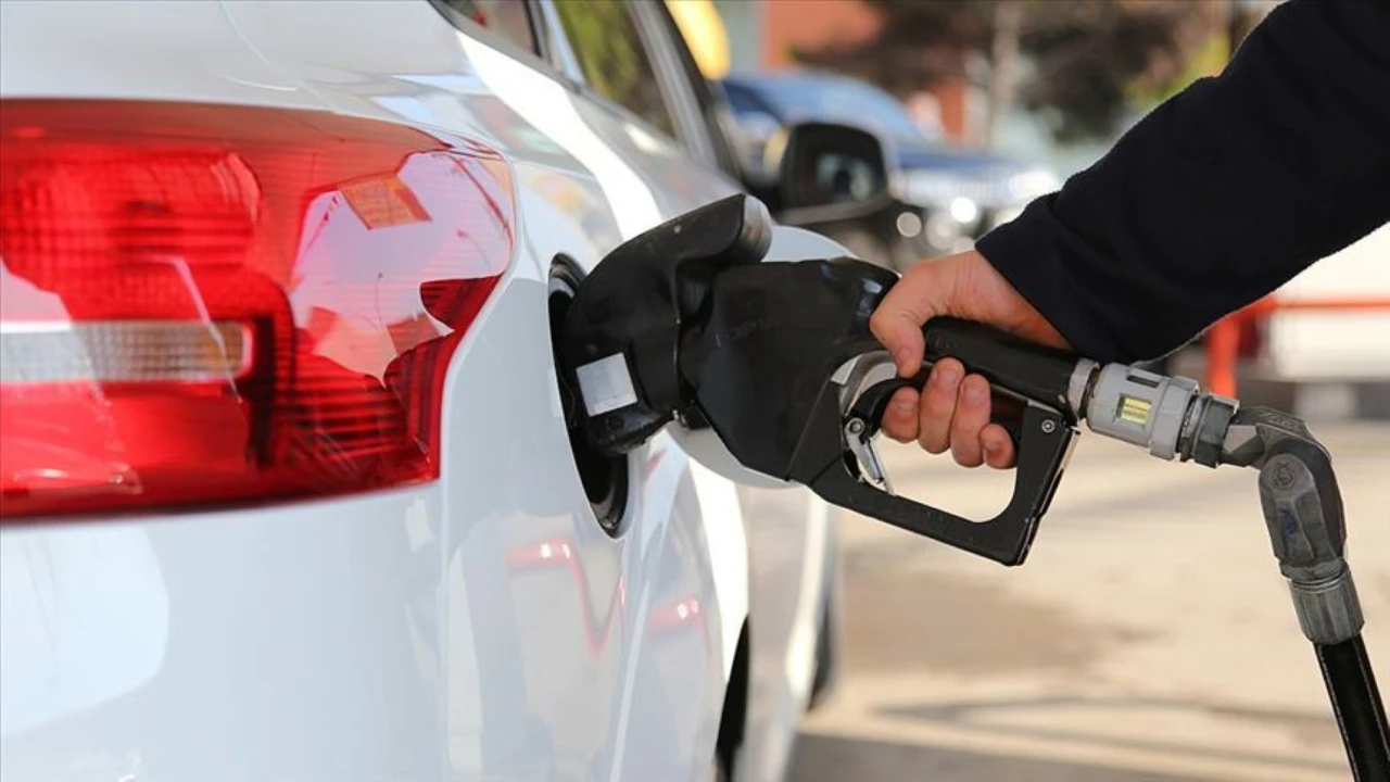 Orta Doğu’daki kriz ve arz güvenliği endişeleri, petrol fiyatlarını yukarı