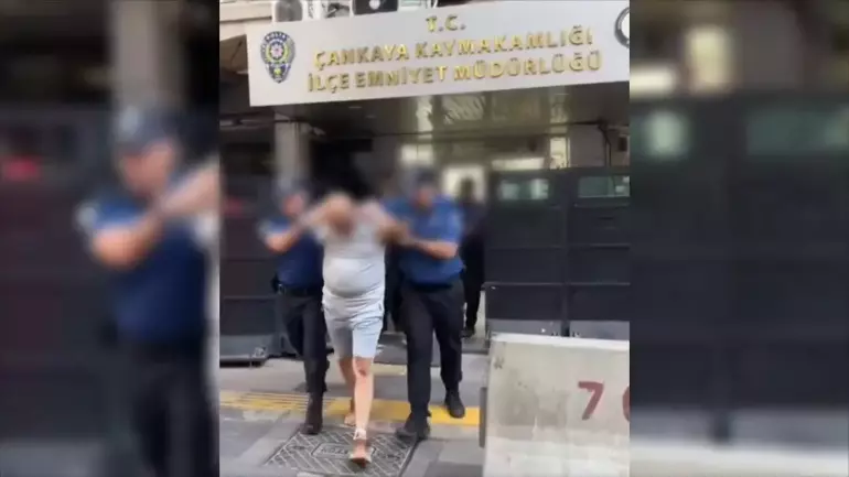 İçişleri Bakanı Ali Yerlikaya, sosyal medya hesabından yaptığı açıklamada, 9