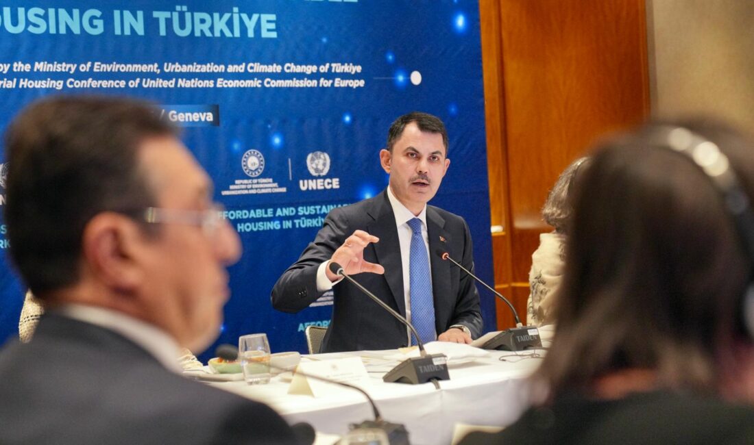 Bakan Kurum, “Türkiye sadece barınma politikası olarak bu sürece bakmıyor. Aynı