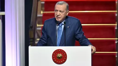 Atatürk Kültür Merkezi’nde gerçekleşen “İlim Yayma Ödülleri” programında konuşan Cumhurbaşkanı