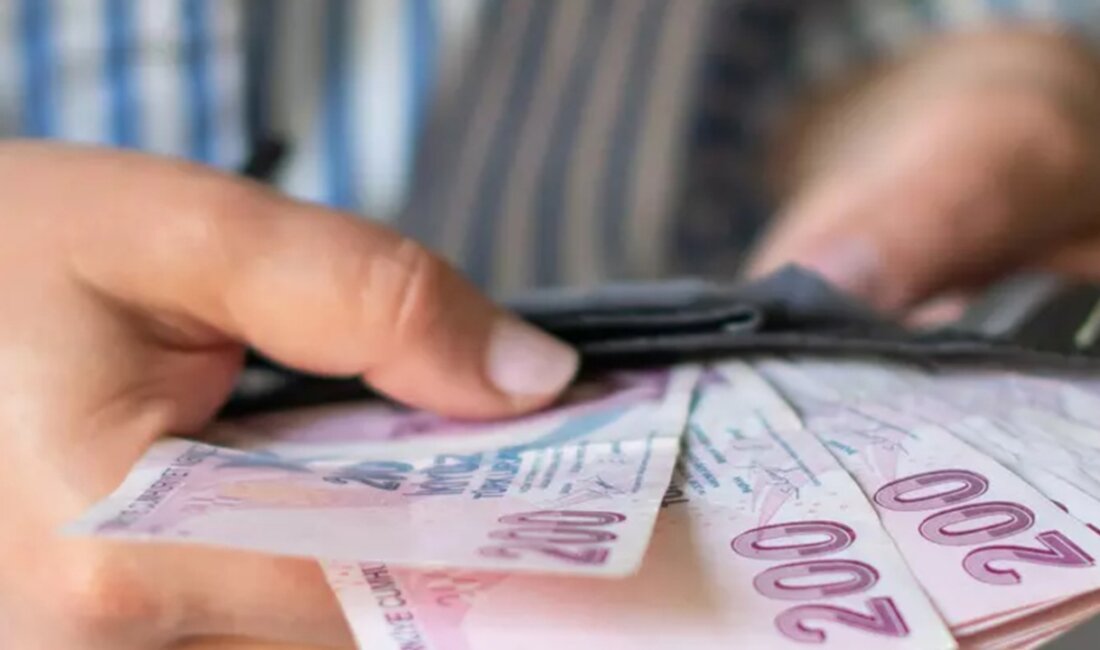 2026 asgari ücreti belli oldu: Hükümet açıkladı, Türk-İş itiraz etti Asgari Ücret Tespit Komisyonu’nun üçüncü toplantısının ardından 2026 yılı asgari
