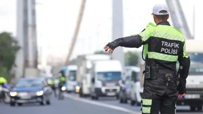 Karayolları Trafik Kanunu’nda yapılan değişiklik Resmi Gazete’de yayımlanarak yürürlüğe girdi.