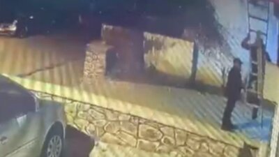 İstanbul Kadıköy’de sabaha karşı yaşanan gasp olayı dehşet yarattı. Bir