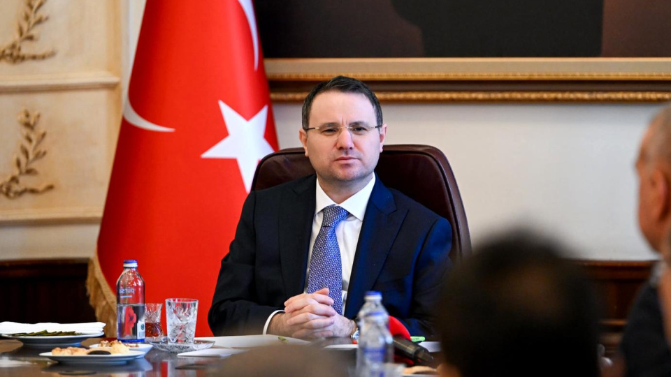 Adalet Bakanı Akın Gürlek, Meclis’te gazetecilerin sorularını yanıtladı. Hem Gülistan