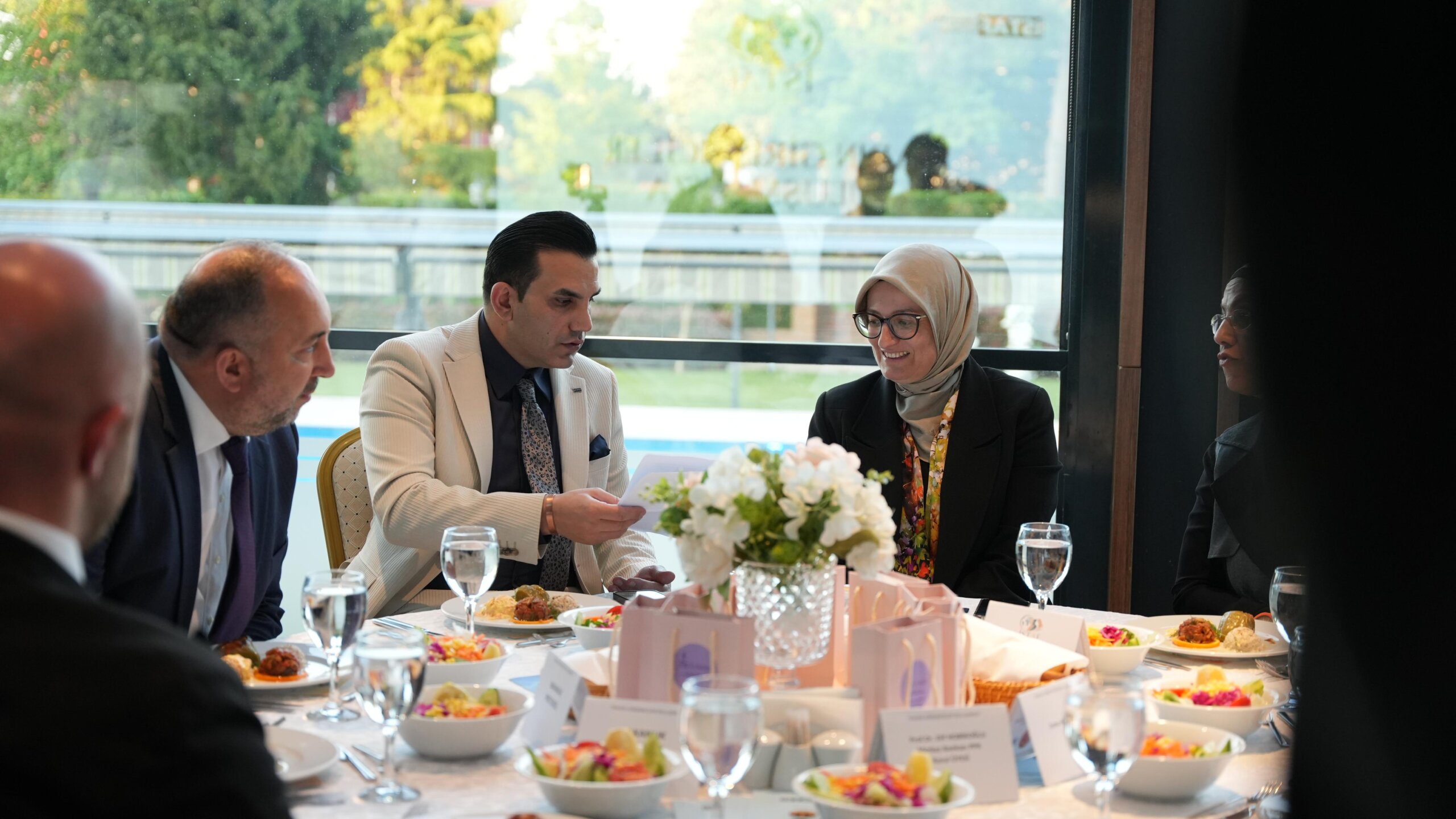 Uluslararası Bilim ve Düşünce Derneği İSTAF’ın düzenlediği Kadın Girişimciler Buluşması,