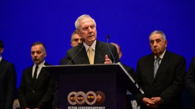 Fenerbahçe SK Başkan Adayı Aziz Yıldırım, eski başkan Ali Koç