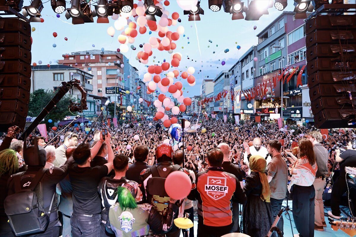 İstanbul Sultanbeyli’de kanseri yenerek sağlığına kavuşan 4,5 yaşındaki Zeyd için