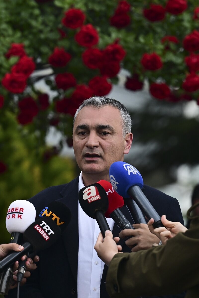 CHP’de “mutlak butlan” kararının ardından yaşanan kriz sürerken, Kemal Kılıçdaroğlu