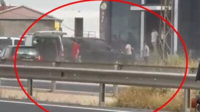 Mardin’in Kızıltepe ilçesinde iki aile arasında çıkan yol verme tartışması