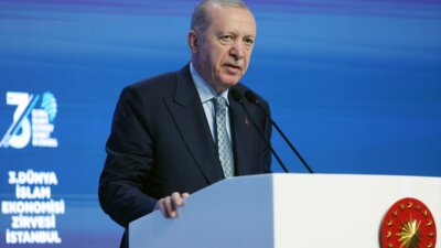 Cumhurbaşkanı Recep Tayyip Erdoğan, İstanbul Finans Merkezi’nde düzenlenen 3. Dünya