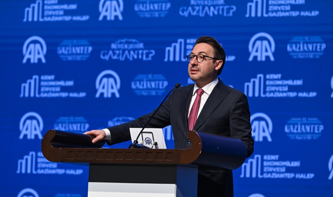Anadolu Ajansı’ndan Antep-Halep hattında iletişim desteği Anadolu Ajansı (AA) Yönetim Kurulu Başkanı ve Genel Müdürü Serdar