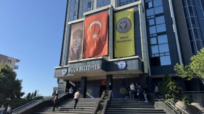 İzmir'de Buca Belediyesi ve belediyeye bağlı iştiraklere yönelik yürütülen yolsuzluk