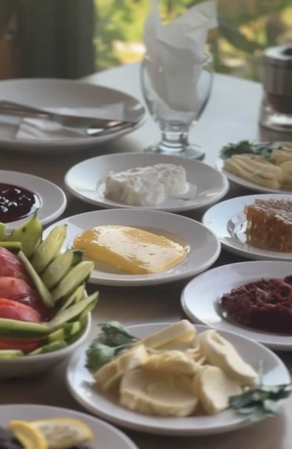 Görünüşe göre kahvaltı o kadar da kötü bir şey değil,